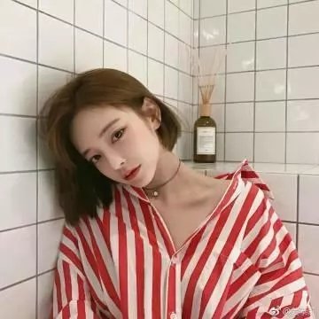 小镇幽浮
